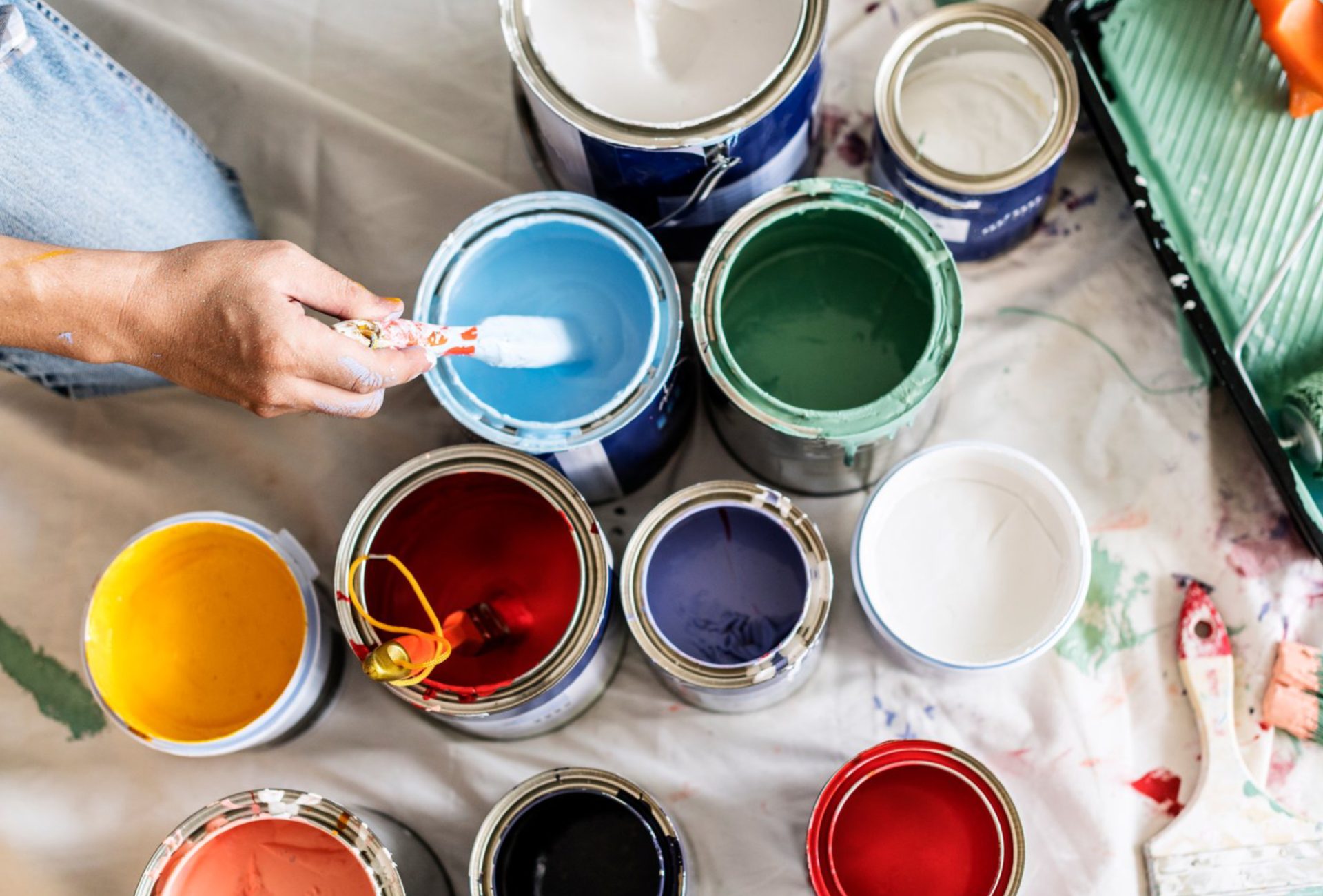 Best Paints to Withstand Seasonal Weather Changes