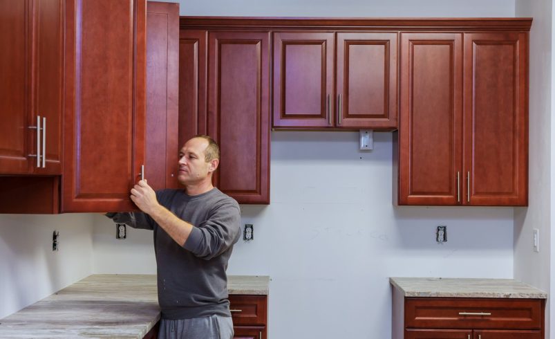 Cabinet Refinishing vs. Replacement: What’s Best?