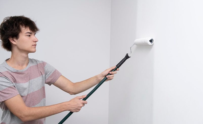 Choosing the Right Brush, Roller, and Sprayer