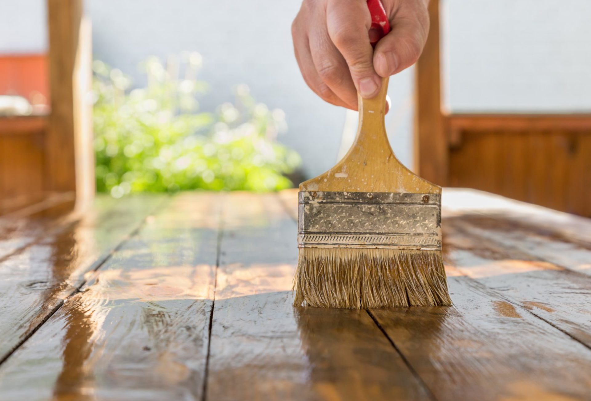 Deck Staining Tips for a Long-Lasting Finish