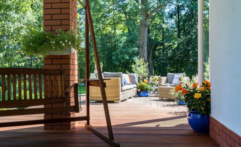 Deck Transformation Tips for Homeowners
