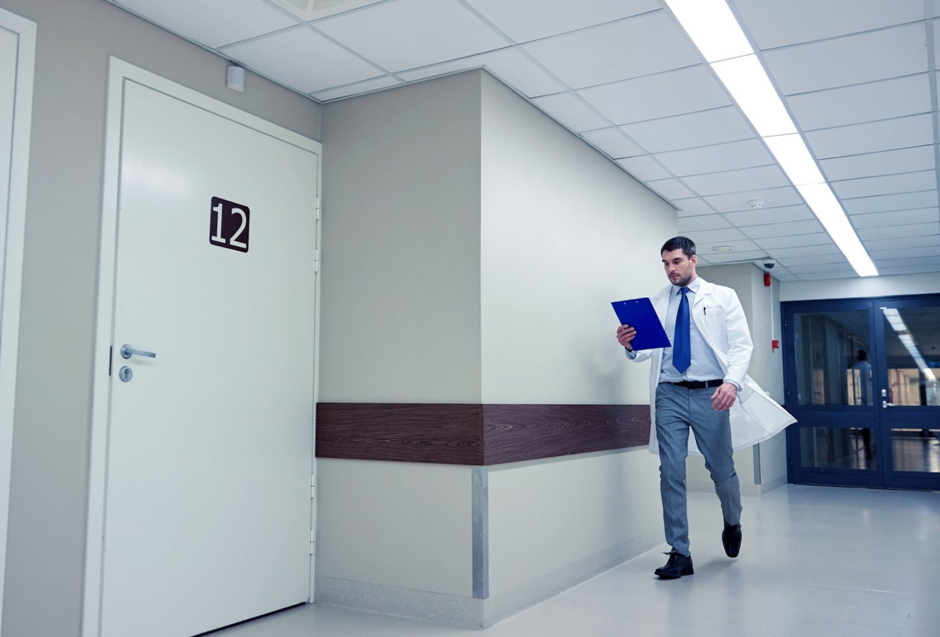Durable Paint Options for High-Traffic Areas in Medical Offices