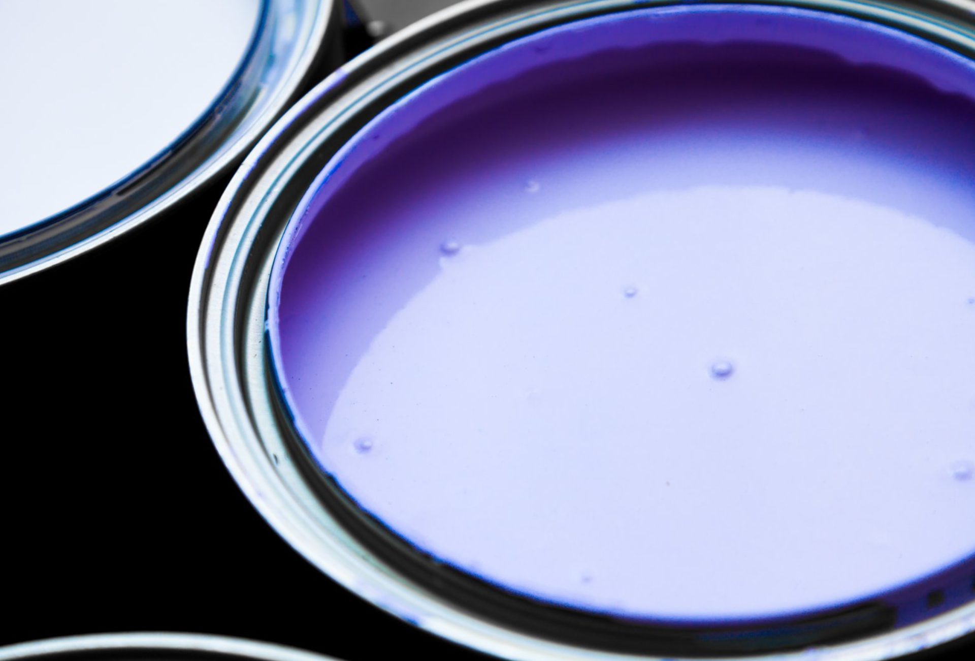 How Primers Improve Paint Coverage and Longevity