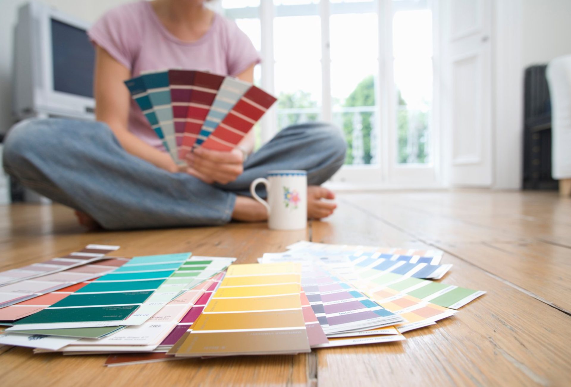 How to Choose Condo Paint Colors That Sell