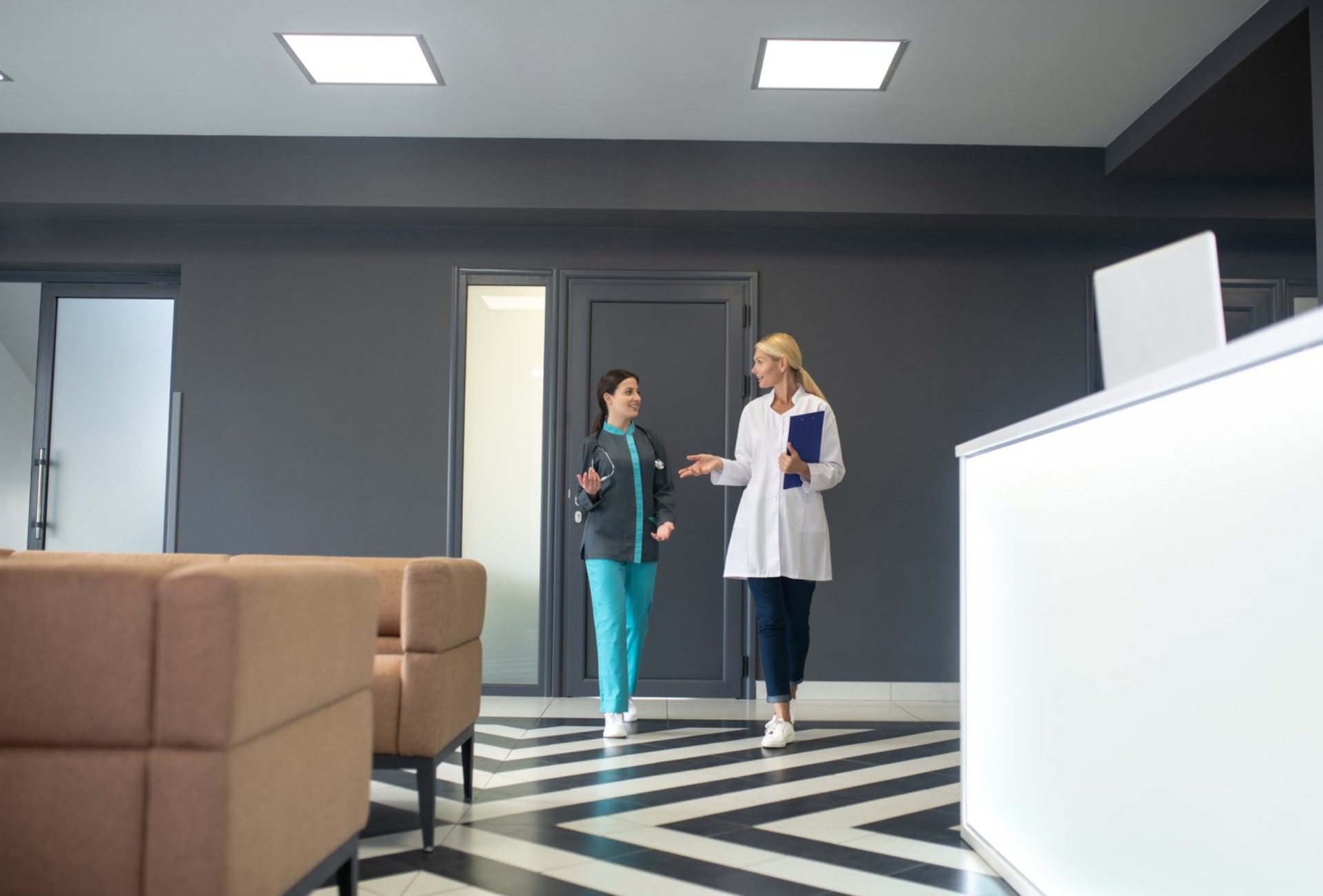 How to Create a Professional Look Through Paint in Medical Offices