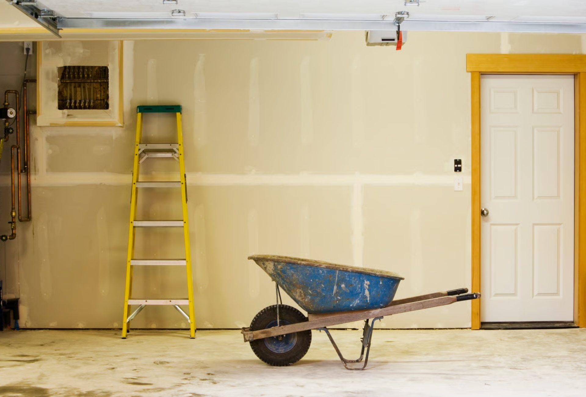 How to Prep Your Basement Walls for a Fresh Paint Finish