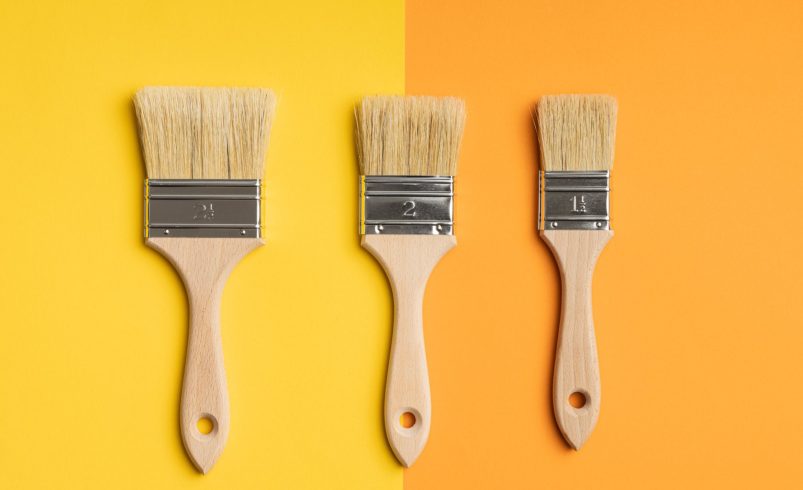 Paint Brush Reviews: Synthetic vs Natural Bristles